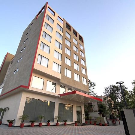 7 Apple Hotel Pratap Nagar, Jaipur Buitenkant foto