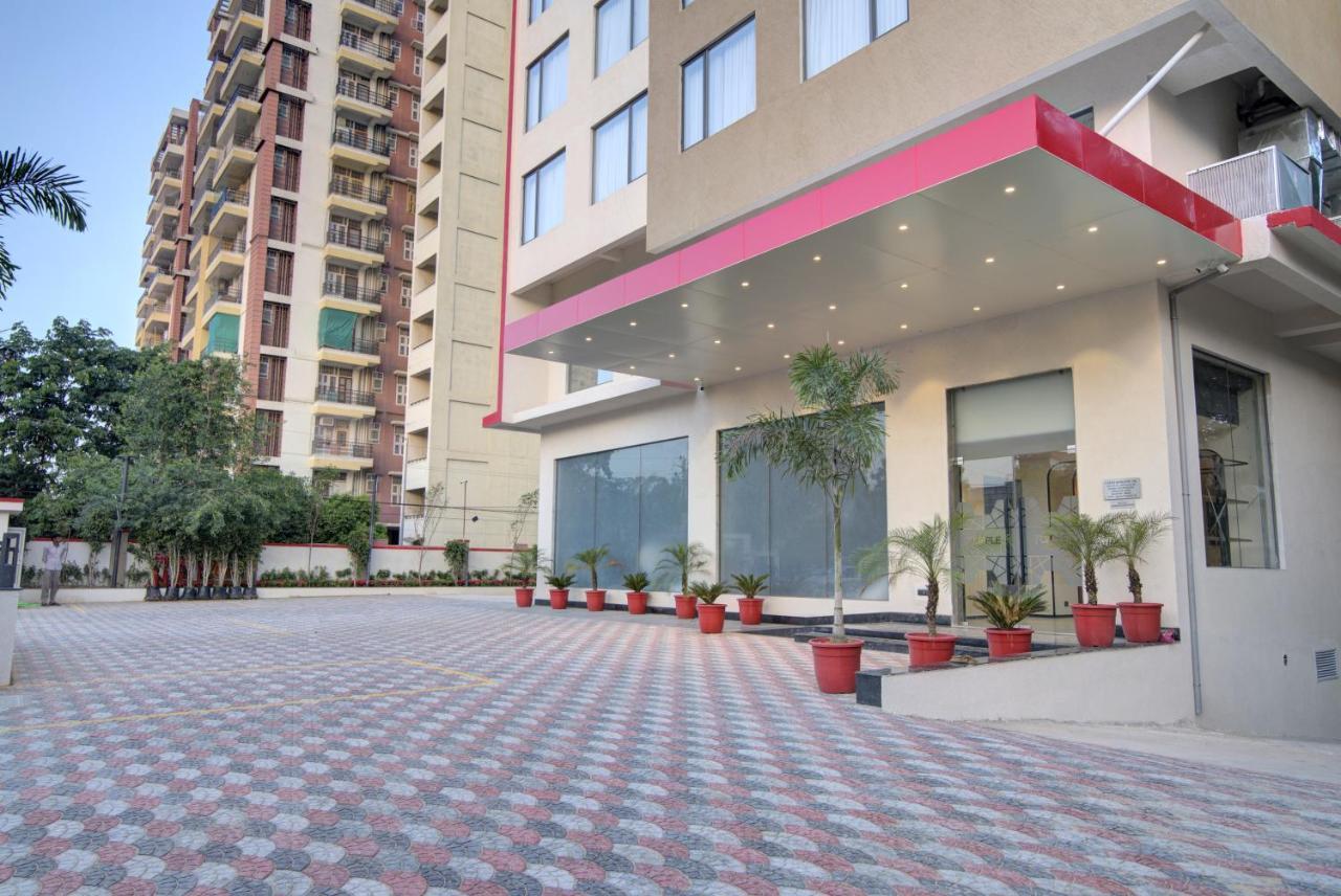 7 Apple Hotel Pratap Nagar, Jaipur Buitenkant foto