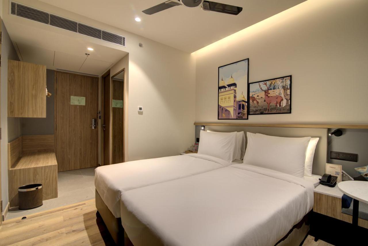 7 Apple Hotel Pratap Nagar, Jaipur Buitenkant foto